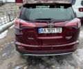 Тойота РАВ 4 2017 у Києві на Automoto.ua Червоний Тойота РАВ 4, об'ємом двигуна 2 л та пробігом 99 тис. км за 20900 $, фото 1 на Automoto.ua