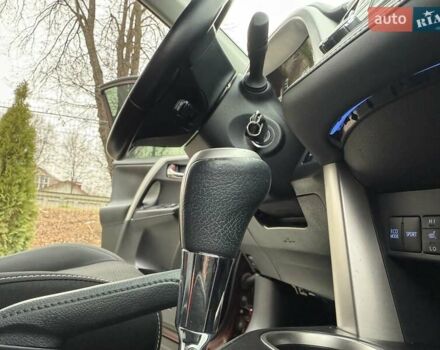 Красный Тойота РАВ 4, объемом двигателя 2.23 л и пробегом 112 тыс. км за 23500 $, фото 57 на Automoto.ua