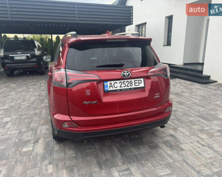 Красный Тойота РАВ 4, объемом двигателя 2.49 л и пробегом 95 тыс. км за 21000 $, фото 6 на Automoto.ua