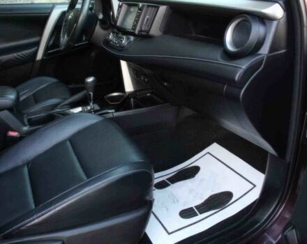 Тойота РАВ 4 2017 в Кропивницком (Кировограде) на Automoto.ua Красный Тойота РАВ 4, объемом двигателя 2.5 л и пробегом 58 тыс. км за 12100 $, фото 10 на Automoto.ua