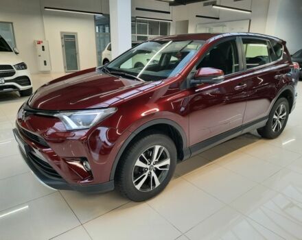 Красный Тойота РАВ 4, объемом двигателя 2.2 л и пробегом 168 тыс. км за 18999 $, фото 6 на Automoto.ua