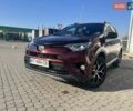 Красный Тойота РАВ 4, объемом двигателя 2.23 л и пробегом 56 тыс. км за 30000 $, фото 1 на Automoto.ua