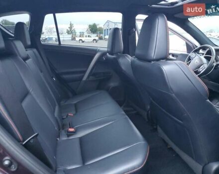 Красный Тойота РАВ 4, объемом двигателя 2.49 л и пробегом 147 тыс. км за 5400 $, фото 10 на Automoto.ua