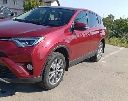 Красный Тойота РАВ 4, объемом двигателя 2.49 л и пробегом 44 тыс. км за 27700 $, фото 1 на Automoto.ua