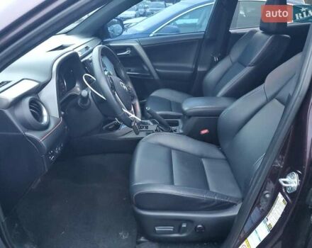 Красный Тойота РАВ 4, объемом двигателя 2.49 л и пробегом 147 тыс. км за 5400 $, фото 6 на Automoto.ua