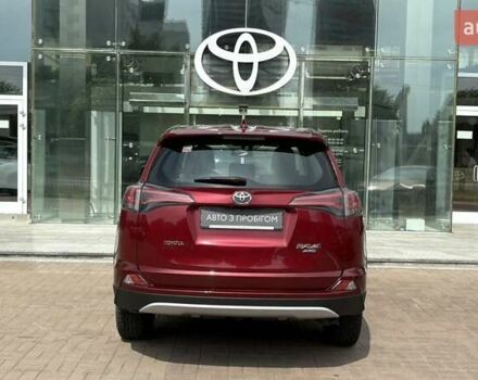 Червоний Тойота РАВ 4, об'ємом двигуна 1.99 л та пробігом 62 тис. км за 25666 $, фото 3 на Automoto.ua