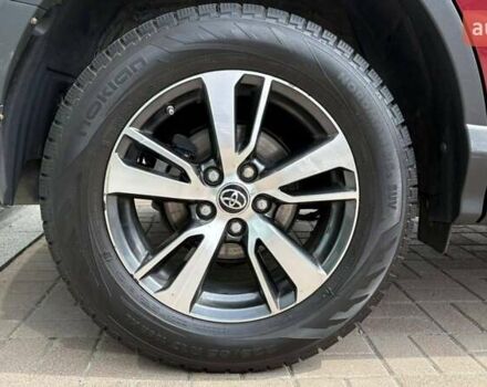 Червоний Тойота РАВ 4, об'ємом двигуна 1.99 л та пробігом 62 тис. км за 25666 $, фото 14 на Automoto.ua