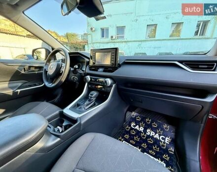 Червоний Тойота РАВ 4, об'ємом двигуна 2.49 л та пробігом 130 тис. км за 21799 $, фото 19 на Automoto.ua