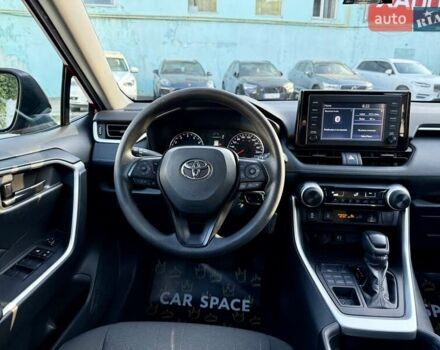 Червоний Тойота РАВ 4, об'ємом двигуна 2.49 л та пробігом 130 тис. км за 21799 $, фото 17 на Automoto.ua