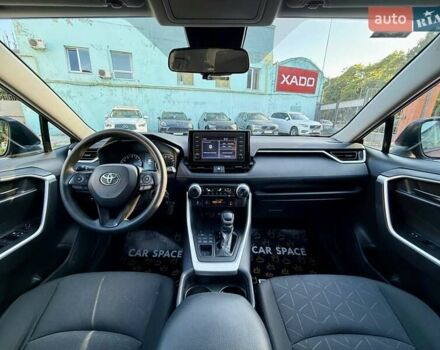 Червоний Тойота РАВ 4, об'ємом двигуна 2.49 л та пробігом 130 тис. км за 21799 $, фото 16 на Automoto.ua