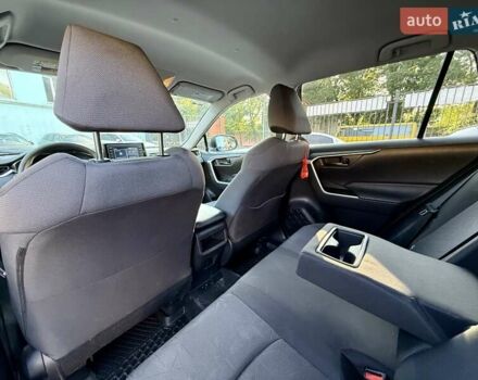 Червоний Тойота РАВ 4, об'ємом двигуна 2.49 л та пробігом 130 тис. км за 21799 $, фото 21 на Automoto.ua