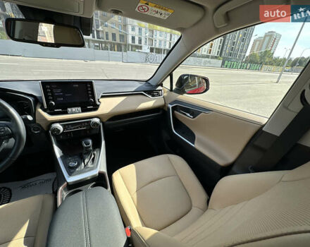 Красный Тойота РАВ 4, объемом двигателя 1.99 л и пробегом 12 тыс. км за 33800 $, фото 70 на Automoto.ua