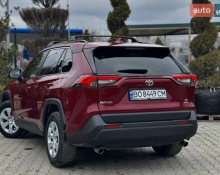 Красный Тойота РАВ 4, объемом двигателя 2.49 л и пробегом 65 тыс. км за 20000 $, фото 2 на Automoto.ua