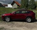 Красный Тойота РАВ 4, объемом двигателя 1.99 л и пробегом 137 тыс. км за 26500 $, фото 1 на Automoto.ua
