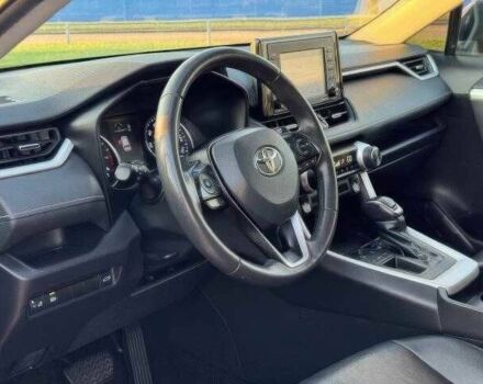 Красный Тойота РАВ 4, объемом двигателя 2.5 л и пробегом 69 тыс. км за 284 $, фото 6 на Automoto.ua