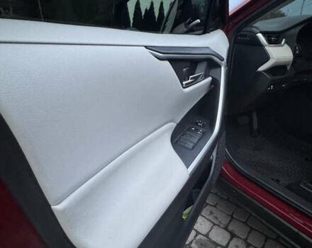 Красный Тойота РАВ 4, объемом двигателя 2.49 л и пробегом 65 тыс. км за 28750 $, фото 23 на Automoto.ua