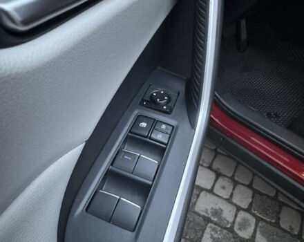 Красный Тойота РАВ 4, объемом двигателя 2.49 л и пробегом 65 тыс. км за 28750 $, фото 24 на Automoto.ua