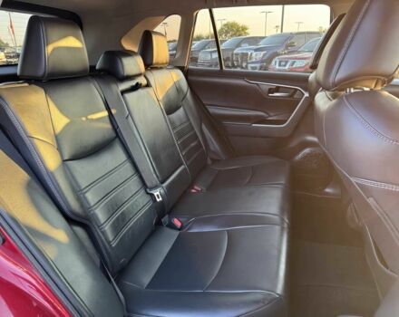 Красный Тойота РАВ 4, объемом двигателя 2.5 л и пробегом 36 тыс. км за 13500 $, фото 11 на Automoto.ua