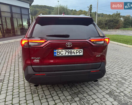 Красный Тойота РАВ 4, объемом двигателя 2.49 л и пробегом 65 тыс. км за 28750 $, фото 5 на Automoto.ua