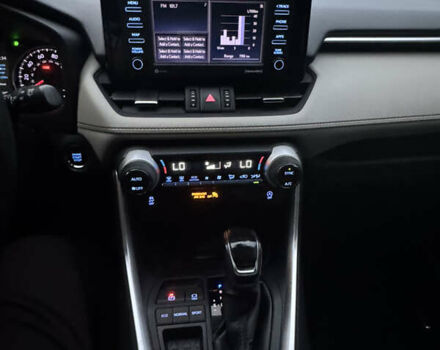 Красный Тойота РАВ 4, объемом двигателя 2.49 л и пробегом 65 тыс. км за 28750 $, фото 16 на Automoto.ua