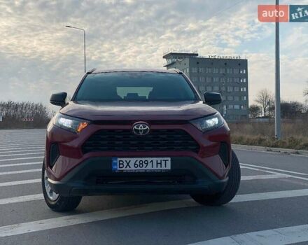 Красный Тойота РАВ 4, объемом двигателя 2.49 л и пробегом 30 тыс. км за 25000 $, фото 2 на Automoto.ua