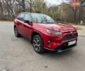 Красный Тойота РАВ 4, объемом двигателя 2.49 л и пробегом 100 тыс. км за 38000 $, фото 1 на Automoto.ua