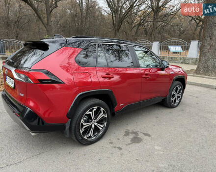 Красный Тойота РАВ 4, объемом двигателя 2.49 л и пробегом 85 тыс. км за 40000 $, фото 2 на Automoto.ua