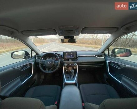 Красный Тойота РАВ 4, объемом двигателя 2.49 л и пробегом 30 тыс. км за 25000 $, фото 7 на Automoto.ua