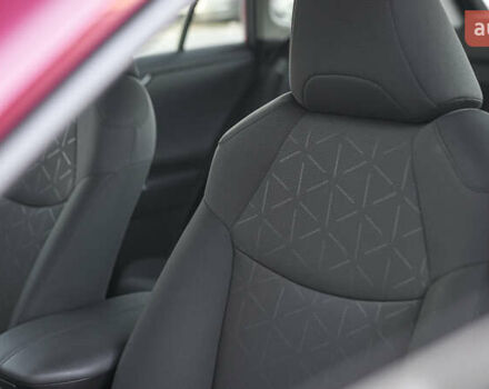 Красный Тойота РАВ 4, объемом двигателя 2.49 л и пробегом 29 тыс. км за 36465 $, фото 15 на Automoto.ua