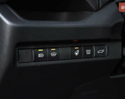 Красный Тойота РАВ 4, объемом двигателя 2.49 л и пробегом 29 тыс. км за 36465 $, фото 16 на Automoto.ua