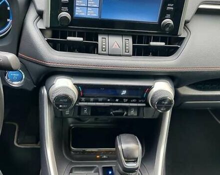 Красный Тойота РАВ 4, объемом двигателя 2.49 л и пробегом 36 тыс. км за 42000 $, фото 11 на Automoto.ua