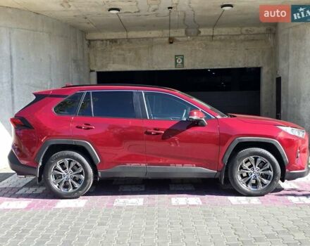 Красный Тойота РАВ 4, объемом двигателя 1.99 л и пробегом 106 тыс. км за 29400 $, фото 1 на Automoto.ua