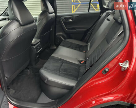 Красный Тойота РАВ 4, объемом двигателя 2.49 л и пробегом 22 тыс. км за 45600 $, фото 47 на Automoto.ua