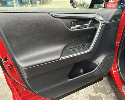 Красный Тойота РАВ 4, объемом двигателя 2.49 л и пробегом 22 тыс. км за 45600 $, фото 31 на Automoto.ua