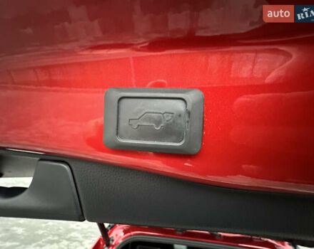 Красный Тойота РАВ 4, объемом двигателя 2.49 л и пробегом 22 тыс. км за 45600 $, фото 50 на Automoto.ua