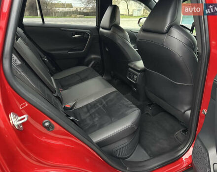 Красный Тойота РАВ 4, объемом двигателя 2.49 л и пробегом 22 тыс. км за 45600 $, фото 54 на Automoto.ua