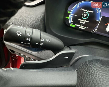 Красный Тойота РАВ 4, объемом двигателя 2.49 л и пробегом 22 тыс. км за 45600 $, фото 44 на Automoto.ua