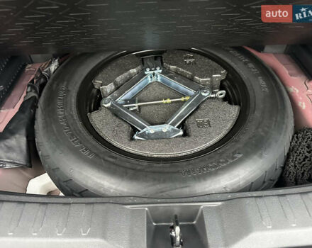 Красный Тойота РАВ 4, объемом двигателя 2.49 л и пробегом 22 тыс. км за 45600 $, фото 52 на Automoto.ua