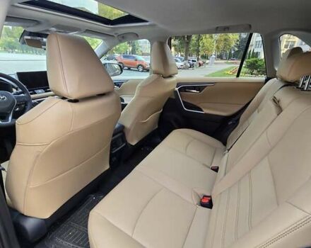 Червоний Тойота РАВ 4, об'ємом двигуна 2.49 л та пробігом 2 тис. км за 34900 $, фото 29 на Automoto.ua