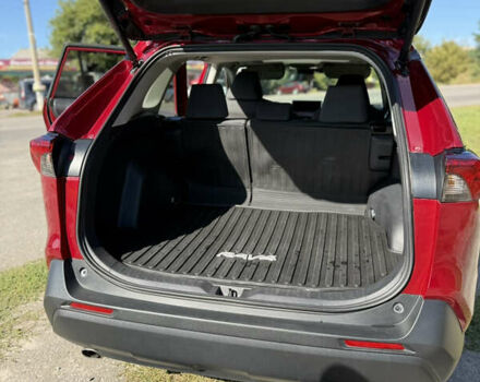 Красный Тойота РАВ 4, объемом двигателя 2.49 л и пробегом 19 тыс. км за 36500 $, фото 25 на Automoto.ua