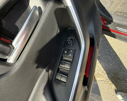 Красный Тойота РАВ 4, объемом двигателя 2.49 л и пробегом 19 тыс. км за 37000 $, фото 55 на Automoto.ua