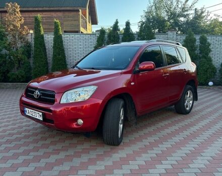 Красный Тойота РАВ 4, объемом двигателя 2 л и пробегом 207 тыс. км за 10300 $, фото 1 на Automoto.ua
