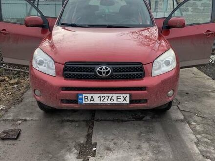 Тойота РАВ 4 2007 у Кропивницькому (Кіровограді) на Automoto.ua Червоний Тойота РАВ 4, об'ємом двигуна 0 л та пробігом 190 тис. км за 11200 $, фото 1 на Automoto.ua