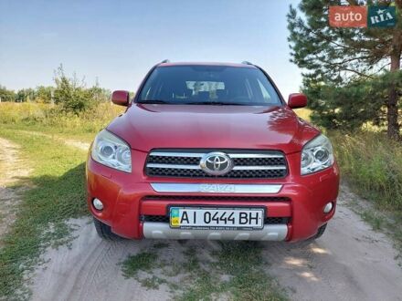 Тойота РАВ 4 2008 в Броварах на Automoto.ua Красный Тойота РАВ 4, объемом двигателя 2 л и пробегом 224 тыс. км за 9800 $, фото 1 на Automoto.ua