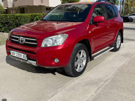 Червоний Тойота РАВ 4, об'ємом двигуна 2 л та пробігом 190 тис. км за 10000 $, фото 1 на Automoto.ua