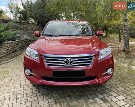 Тойота РАВ 4 2012 в Киеве на Automoto.ua Красный Тойота РАВ 4, объемом двигателя 2 л и пробегом 98 тыс. км за 16500 $, фото 1 на Automoto.ua