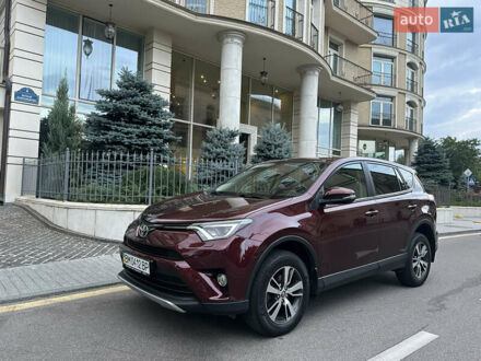 Тойота РАВ 4 2016 в Киеве на Automoto.ua Красный Тойота РАВ 4, объемом двигателя 1.99 л и пробегом 81 тыс. км за 23000 $, фото 1 на Automoto.ua