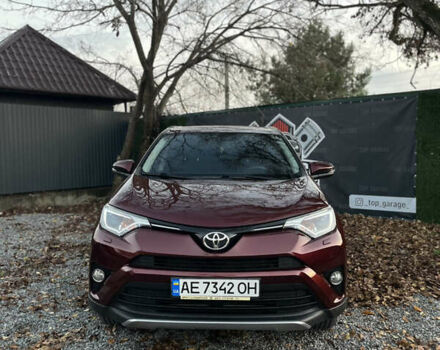 Красный Тойота РАВ 4, объемом двигателя 1.99 л и пробегом 96 тыс. км за 21000 $, фото 1 на Automoto.ua