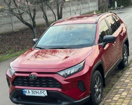 Красный Тойота РАВ 4, объемом двигателя 2.49 л и пробегом 70 тыс. км за 21800 $, фото 1 на Automoto.ua