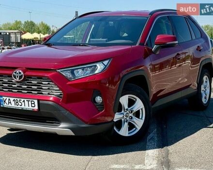 Красный Тойота РАВ 4, объемом двигателя 1.99 л и пробегом 196 тыс. км за 23900 $, фото 1 на Automoto.ua